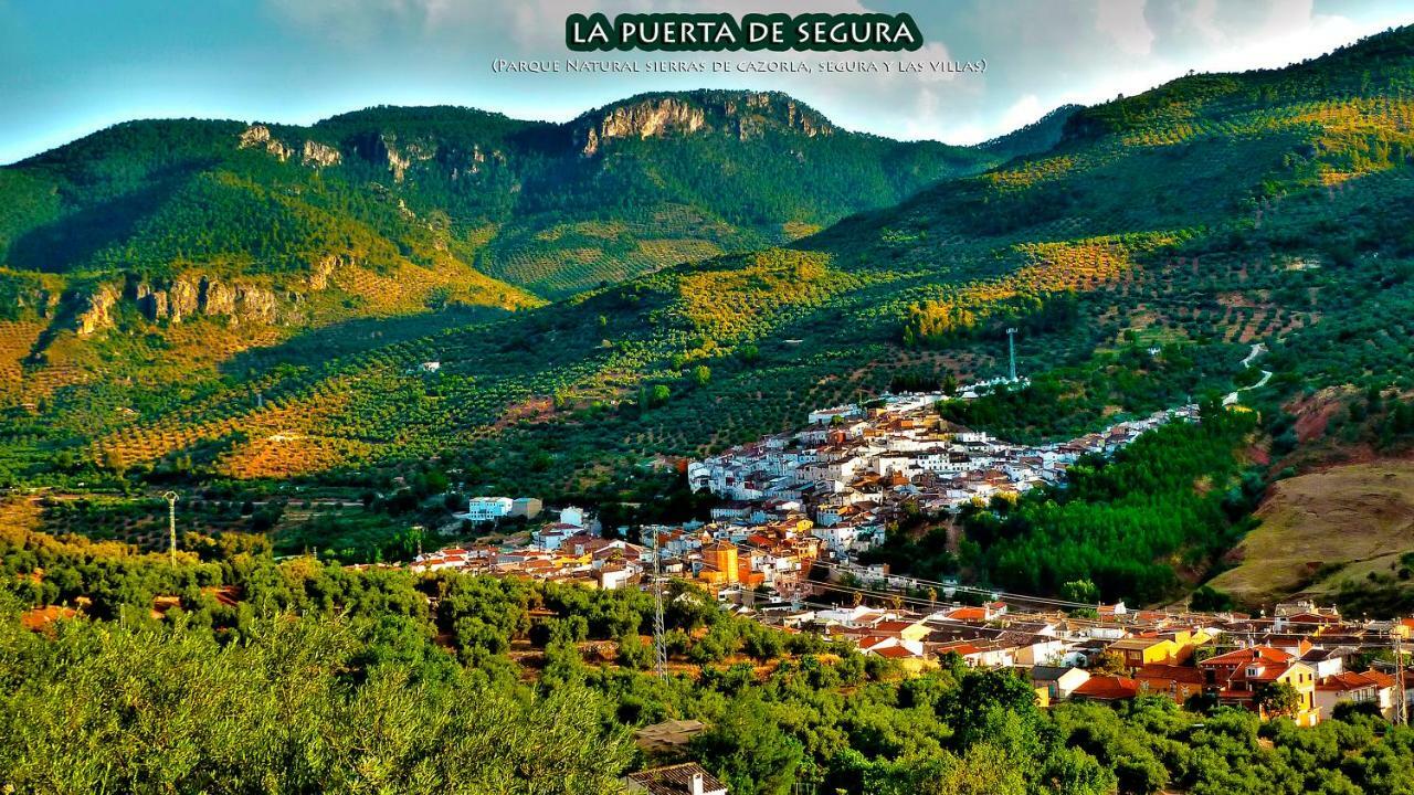 منزل الضيف La Puerta de Segura  في La Vieja Parra المظهر الخارجي الصورة
